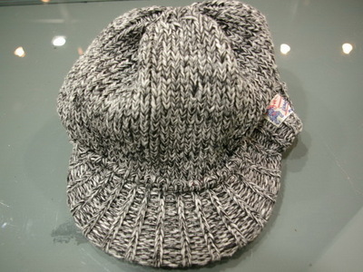 Nexus VII放出2010秋冬BRIMBEANIE针织毛帽 (图) - 配件 - 时尚服饰 - 中国服装网